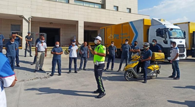 Motorlu Kuryelere Trafik Eğitimi