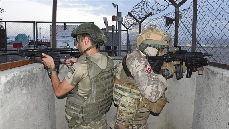 Türkiye ve Azerbaycan Askerleri Kabil'de Omuz Omuza