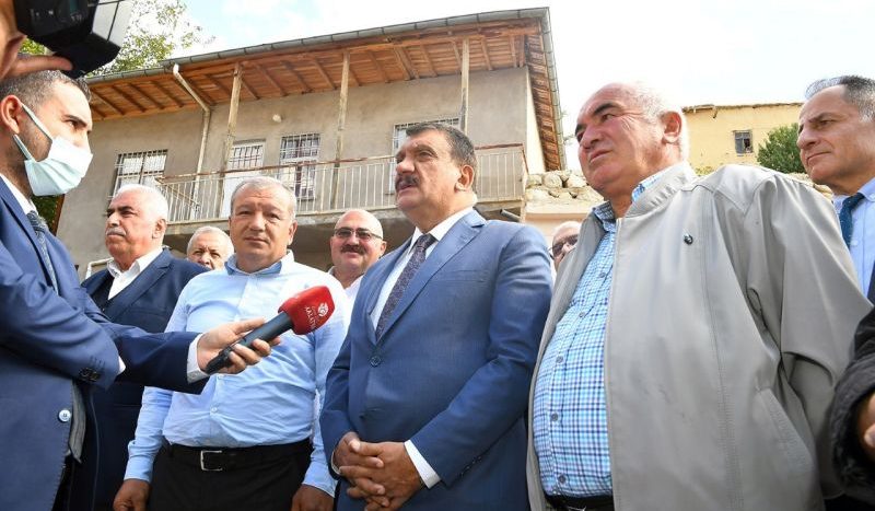 “Malatya’nın Asfaltsız Yerleşim Yeri Kalmadı”