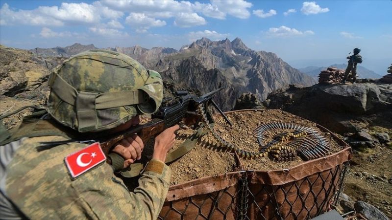 '12 PKK'lı Terörist Etkisiz Hale Getirildi'