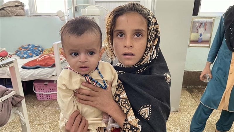 'Afganistan'da Açlık Savaştan Fazla Can Alabilir'