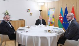 Aliyev ve Paşinyan Bir Araya Geldi