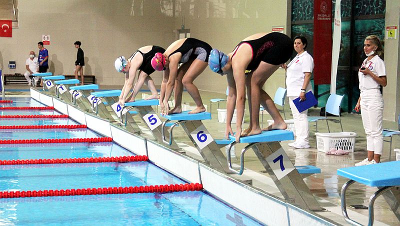 Malatya Okullar Arası Yüzme Yarışları Sona Erdi