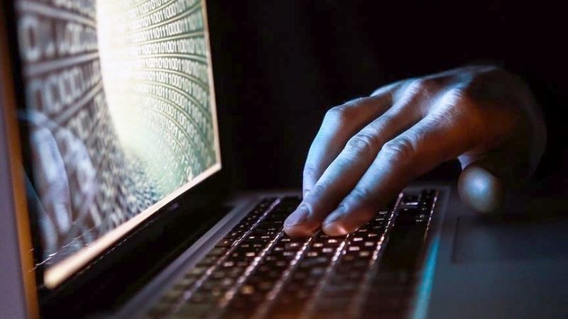 Siber Polis Sanal Ortam Suçlularının Peşinde