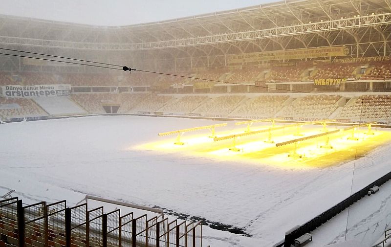 Yeni Malatya Stadı Beşiktaş Maçına Hazırlanıyor